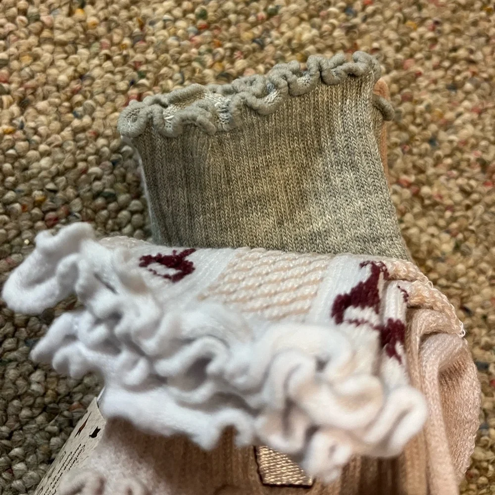 🆕 Life Is Good WINE GLASS Ruffle Cuff Quarter Socks 6 Pack